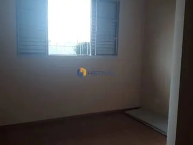 Imagem 8: Sobrado com 3 Quartos Sendo 1 Suíte com Closet, no Jardim Diamante em Maringá