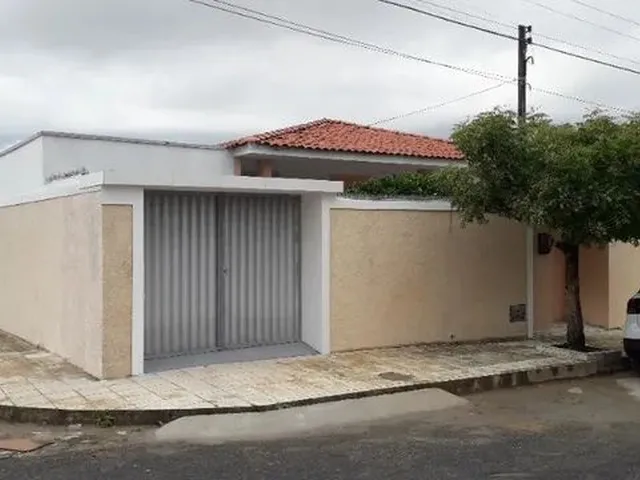 Imagem: Casa na Gruta de Lourdes com 3 Quartos