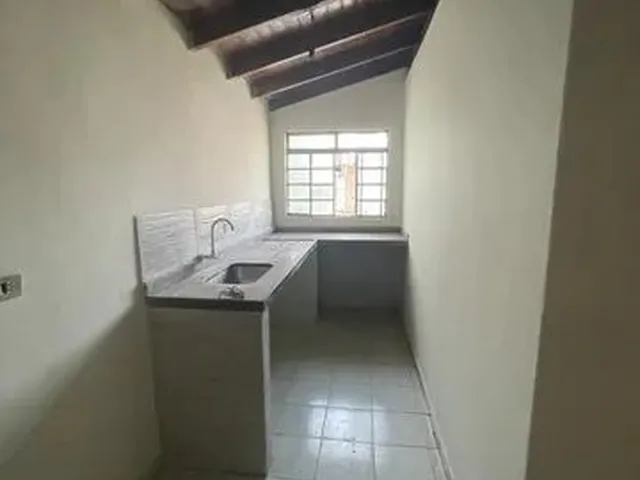 Imagem 3: Casa Espaçosa com Edícula no Parque Res. Azaleia!