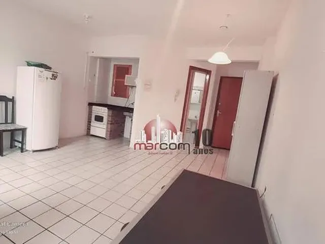Imagem 9: Kitnet com 1 Dormitório para Alugar, 40 M² por R$ 2.086,24/Ano - Centro - Balneário