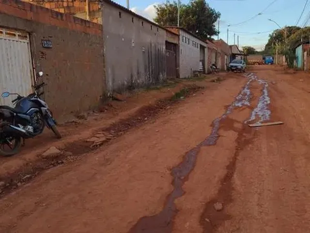 Imagem 2: Alugo Um Quarto com Banheiro e a Área de Serviço