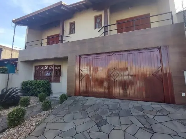 Imagem: Sobrado 03 Dormitórios no Moinhos de Vento
