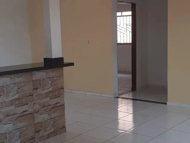 Imagem: Alugo Casa Satélite
