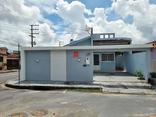 Imagem: Casa Térrea de Esquina 3 Quartos, 1 Banheiro