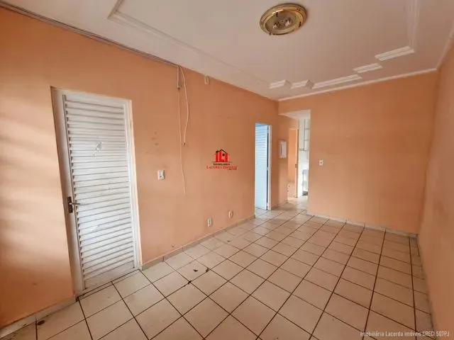 Imagem 10: Casa Térrea de Esquina 3 Quartos, 1 Banheiro Social e Wc de Serviço Espaço Edícula