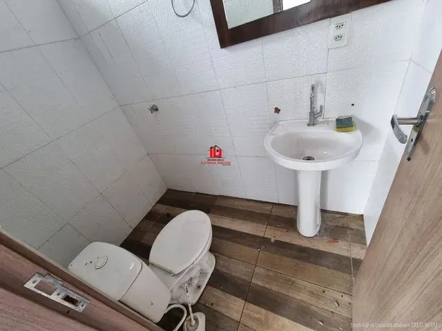 Imagem 14: Casa Térrea de Esquina 3 Quartos, 1 Banheiro Social e Wc de Serviço Espaço Edícula