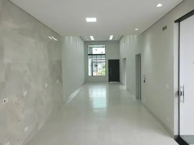 Imagem 15: Casa com Três Suítes e Piscina