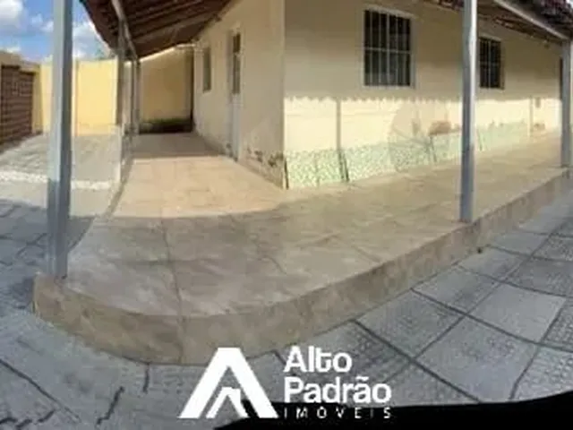 Imagem 8: Casa com 03 Dormitorios | Á Venda
