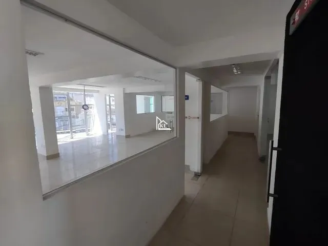Imagem 1: Excelente Sala Comercial - 2º Andar - Perfeita Localização- 160M2 - Semi Mobiliada