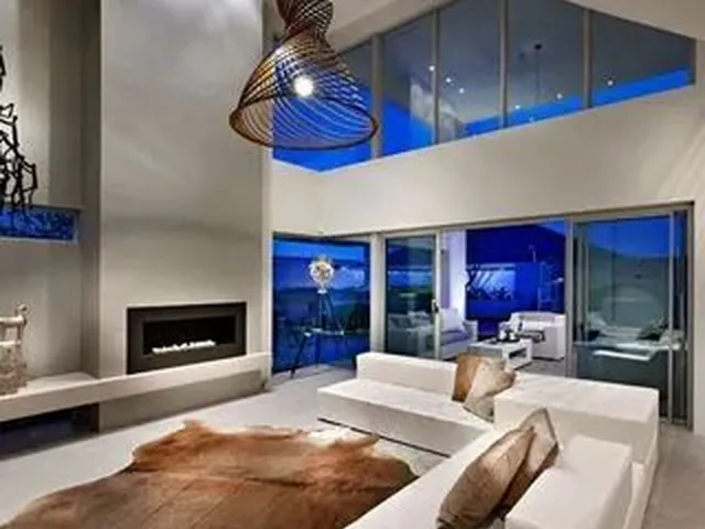 Imagem: Casa Alto Padrão para Venda com 120 Metros