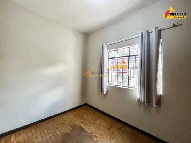 Imagem 12: Casa para Aluguel, 3 Quartos, Centro - Divinópolis/Mg