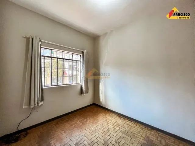 Imagem 15: Casa para Aluguel, 3 Quartos, Centro - Divinópolis/Mg