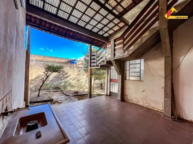 Imagem 5: Casa para Aluguel, 3 Quartos, Centro - Divinópolis/Mg