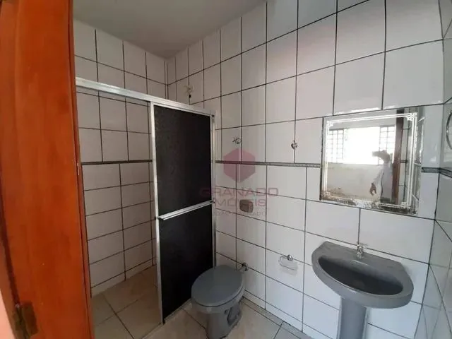 Imagem 6: Kitnet com 1 Dormitório para Alugar, 30 M² por R$ 600,00/Mês - Zona 06 - Maringá/Pr
