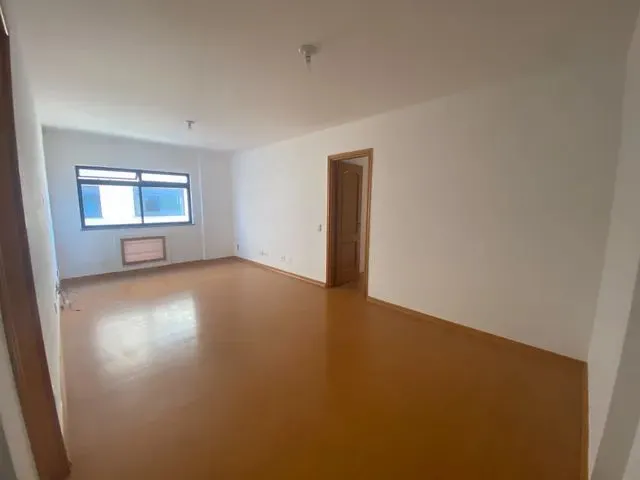 Imagem 1: Apt de Frente com Varanda e Lazer Completo no Centro da Cidade