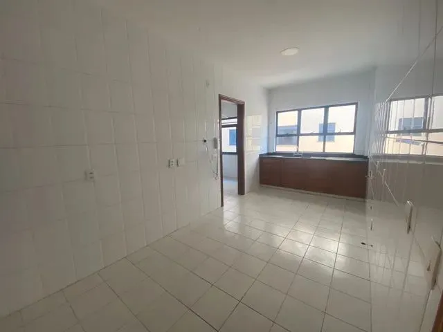 Imagem 7: Apt de Frente com Varanda e Lazer Completo no Centro da Cidade
