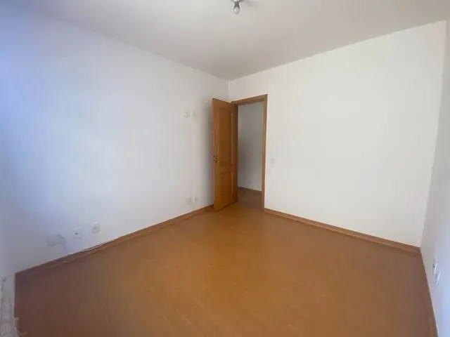 Imagem 5: Apt de Frente com Varanda e Lazer Completo no Centro da Cidade