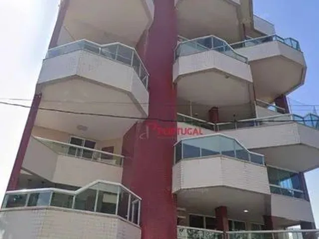Imagem: O apartamento possui 4 Dormitórios, 4 Banheiros, 2 Vagas