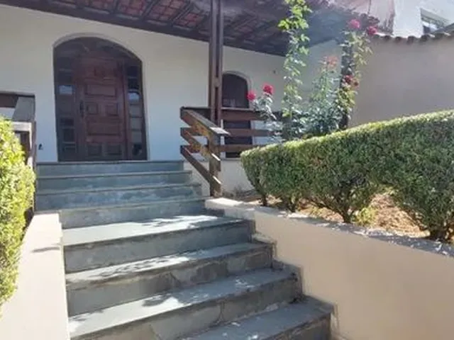 Imagem: Casa com 4 Dormitórios para Alugar em Belo