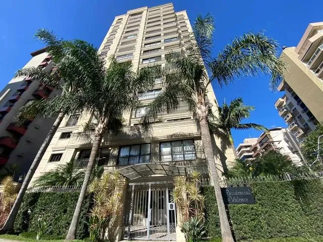 Imagem: O apartamento possui 3 Dormitórios, 1 Suíte, 2 Banheiros,