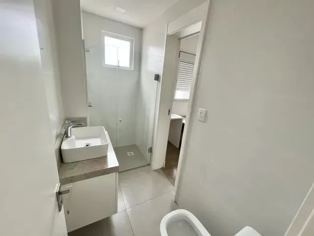 Imagem: Apartamento Semimobiliado com 1 Suíte