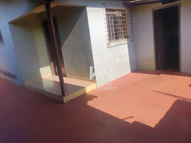 Imagem 10: Casa com 3 Dormitórios para Alugar, 120 M² por R$ 1.350,00/Mês - Leonor - Londrina/Pr