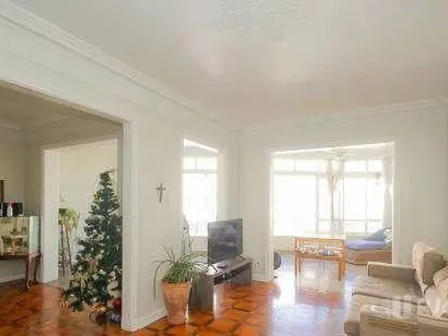 Imagem: Apartamento com 4 Quartos, 220M² - Venda