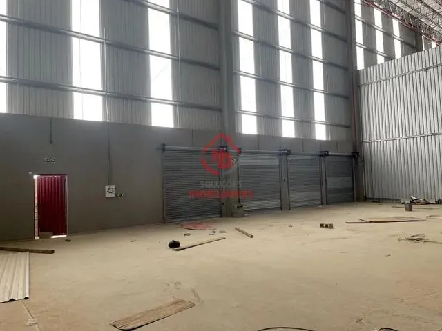 Imagem 3: Galpão com Abl de 1.372,50M² e 04 Docas em Cariacica