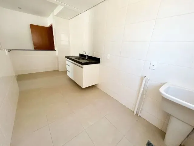 Imagem 2: Maior 2 Quartos com Suíte do Barreiro