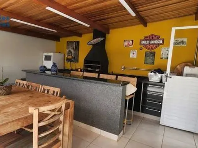 Imagem: A casa em condomínio possui 3 Dormitórios, 1 Suíte, 2