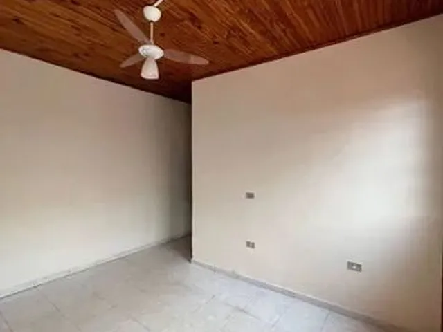 Imagem 2: Casa com Edícula - Jardim Imagawa - R$290.000