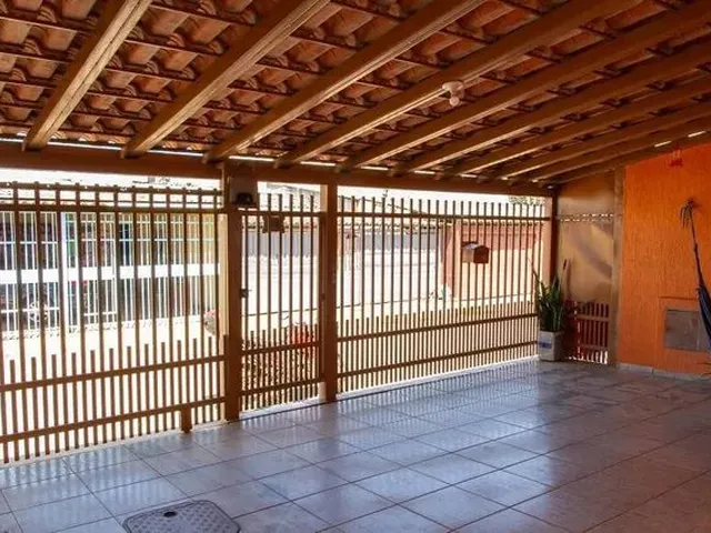 Imagem 2: Casa a Venda Linda em Serra Dourada III