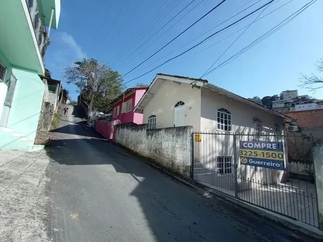 Imagem 4: Excelente Casa na Agronômica