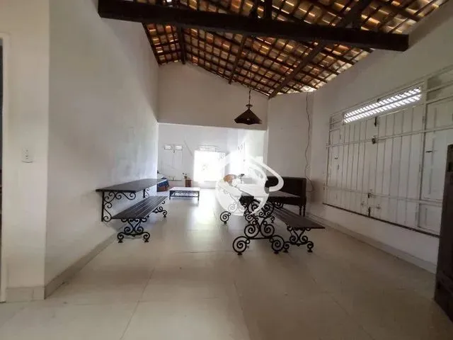 Imagem 13: Casa na Praia de Abais com 600M²