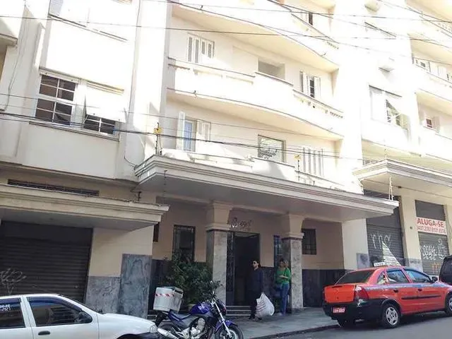 Imagem: Porto Alegre - Apartamento Padrão - Independencia