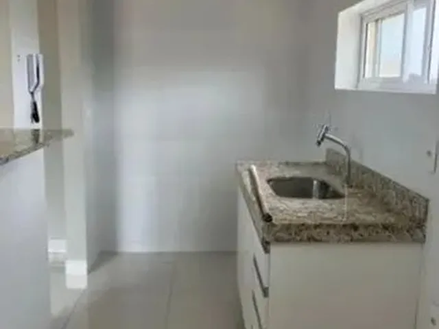 Imagem 6: Apartamento para Aluguel Tem 60 Metros Quadrados com 2 Quartos, Cozinha Projetada
