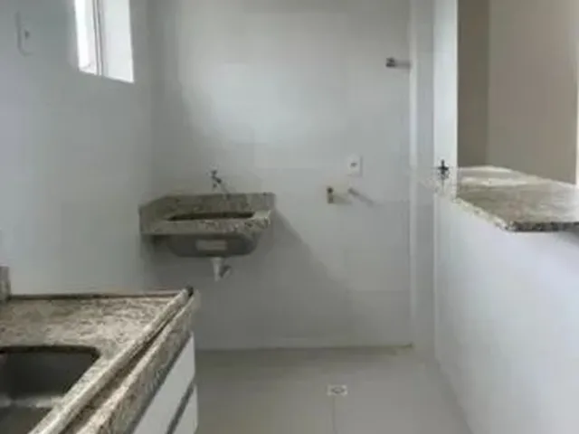 Imagem 4: Apartamento para Aluguel Tem 60 Metros Quadrados com 2 Quartos, Cozinha Projetada