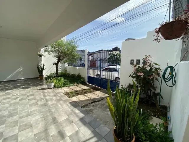 Imagem: Casa 2/4 Poço