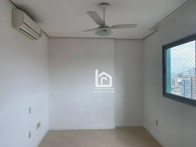 Imagem 3: Apartamento com Vista Privilegiada para o Mar