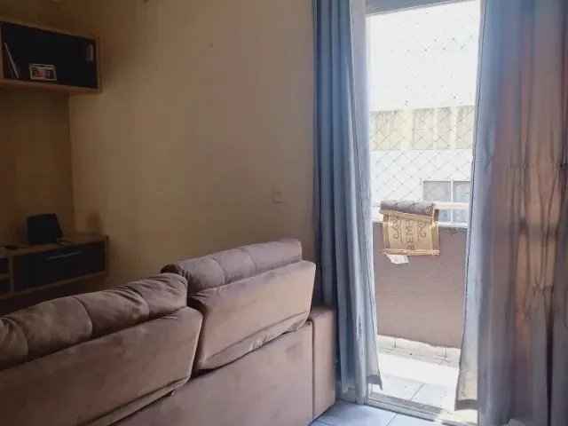 Imagem: Alugo Apartamento de 2 Dormitórios, com
