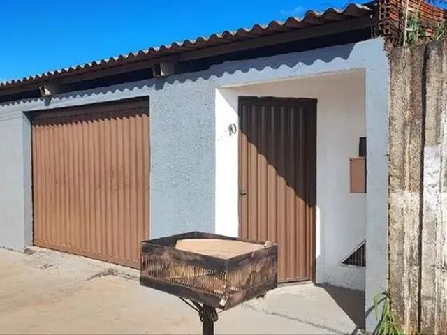 Imagem: Casa 3/4 Sozinha no Lote C/ Garagem Coberta