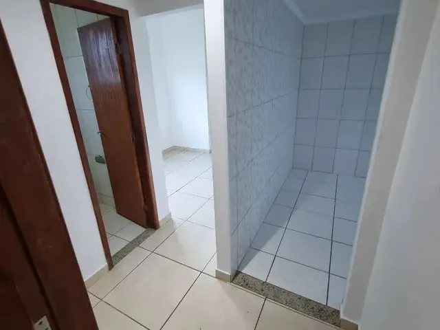 Imagem: Ótimo 2 Quartos,Suíte e Varanda no Monte