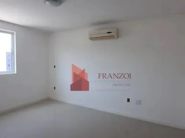 Imagem 2: Locação: Apartamento Semi Mobiliado com 3 Dormitórios - Dom Bosco - Itajaí/Sc