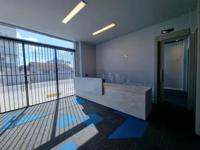 Imagem 2: Imóvel Comercial no Saguaçú com 0 Quartos para Locação, 314 M²