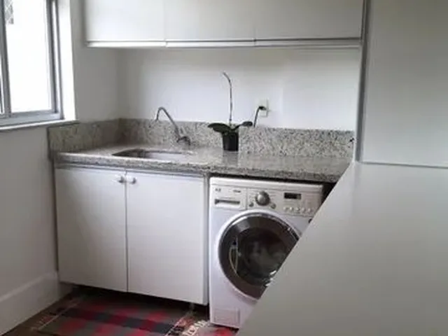 Imagem 11: Vendo Apto Semi Mobiliado com 1 Suíte + 2 Quartos