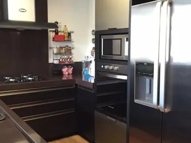 Imagem 2: Vendo Apto Semi Mobiliado com 1 Suíte + 2 Quartos