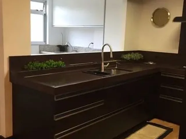 Imagem 13: Vendo Apto Semi Mobiliado com 1 Suíte + 2 Quartos
