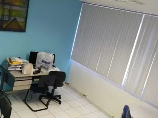 Imagem 2: Sala Comercial de 30M² a Venda no Centro de Vitória - Excelente Localização!