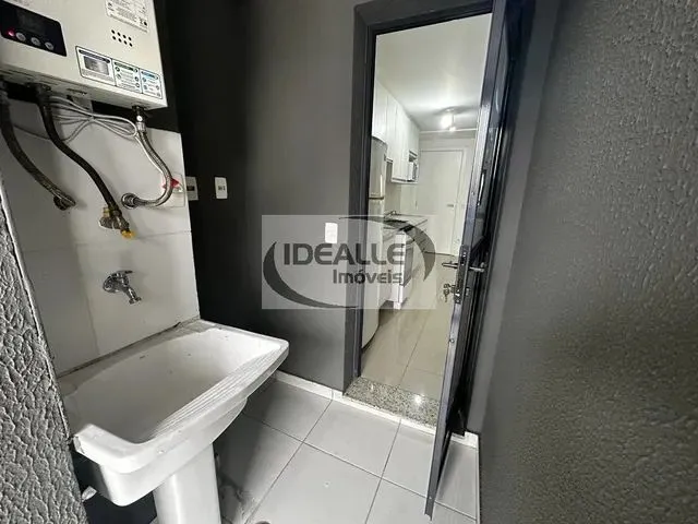Imagem 9: Studio com 1 Quarto para Alugar por R$ 2400.00, 48.60 M2 - Champagnat - Curitiba/Pr