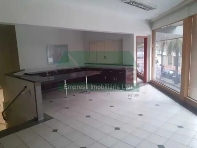Imagem 1: Aluga-Se Sala/Salão Mobiliada em Centro Comercial